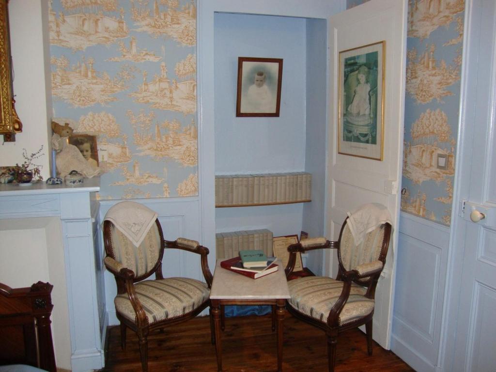 Domaine De La Dame De Lauriere Bed and Breakfast Solignac Δωμάτιο φωτογραφία